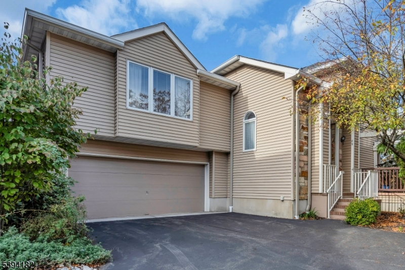 Crystal Woods - Residential