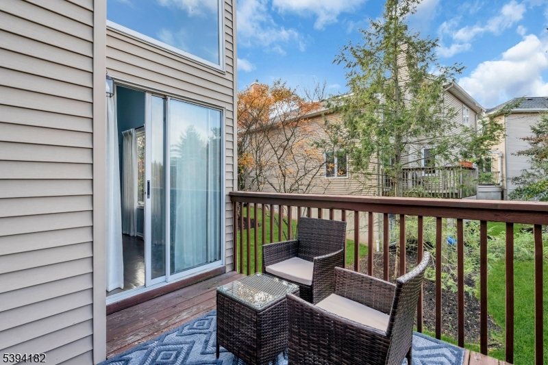 Crystal Woods - Residential