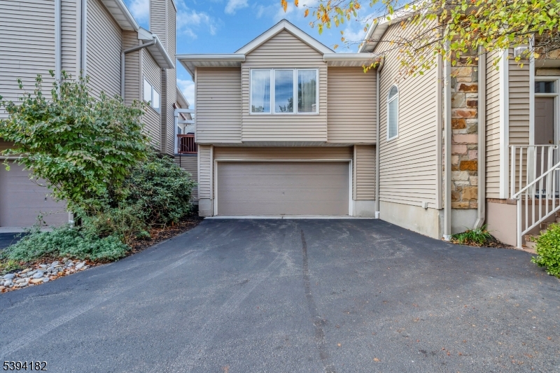 Crystal Woods - Residential