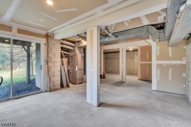 Crystal Woods - Residential