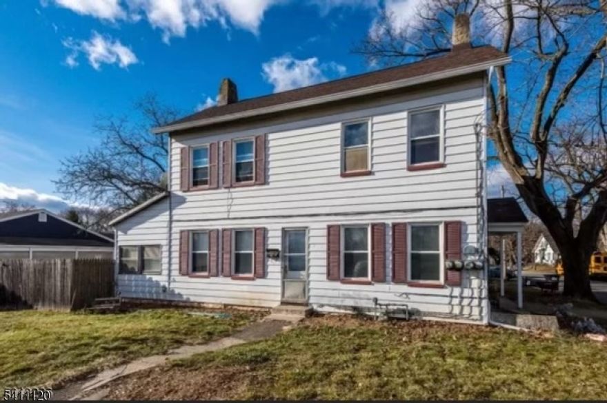 Two family on corner lot with fenced in yard. 2nd floor has been recently updated. 2nd floor offers 2 bedrooms, 1 full bath, eat in kitchen, walk up attic for tons or storage. First floor offers 2 bedrooms, 1 full bath, den/office, sunroom, and eat in kitchen. Access to basement from both floors. Natural gas, public utilities. Quiet street across from Harry Snyder Memorial Park