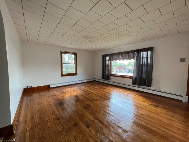 Vernon Twp., New Jersey 07462, United States, 2 Bedrooms Bedrooms, ,1 BathroomBathrooms,Residential,Active,108408