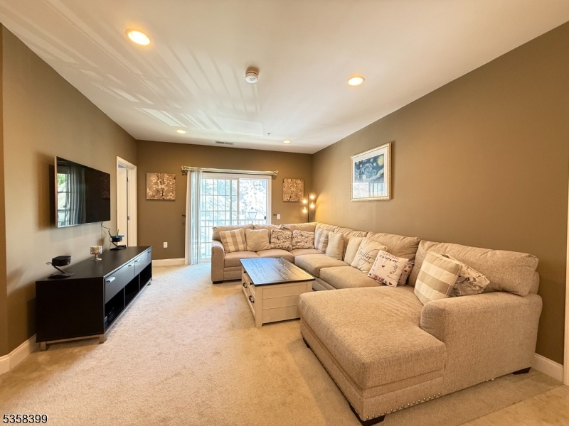 3213 Ramapo Ct 3213