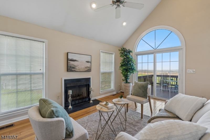 Eagle Ridge - Residential