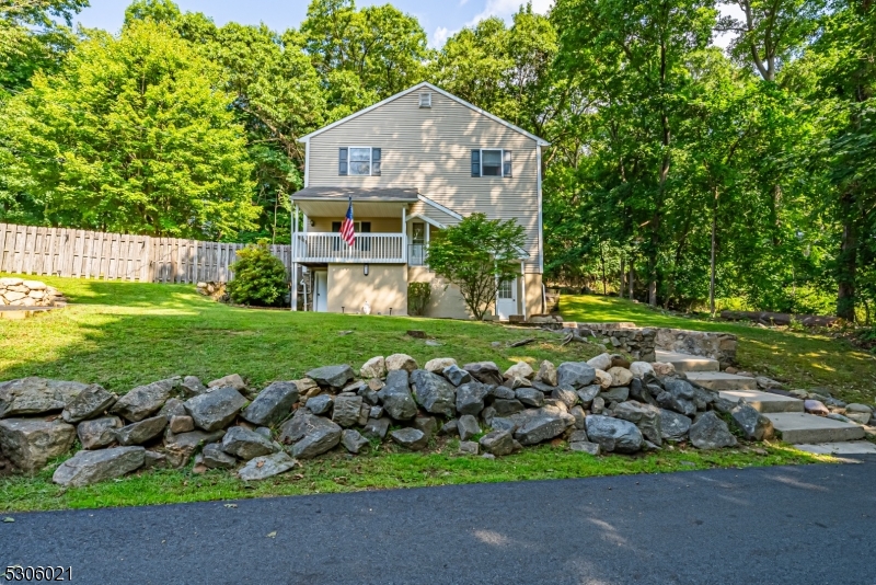 View Mount Olive Twp., NJ 07828 house