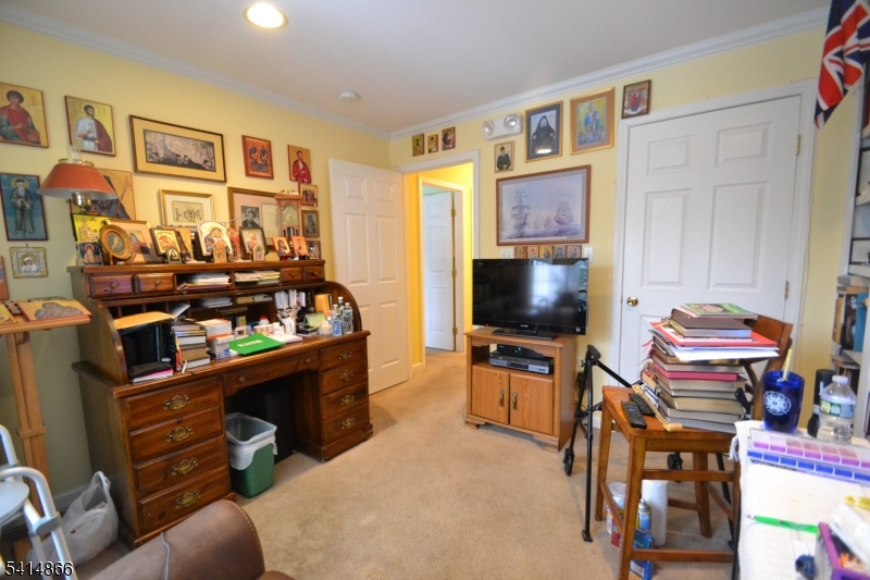 Chanda Arms - Residential