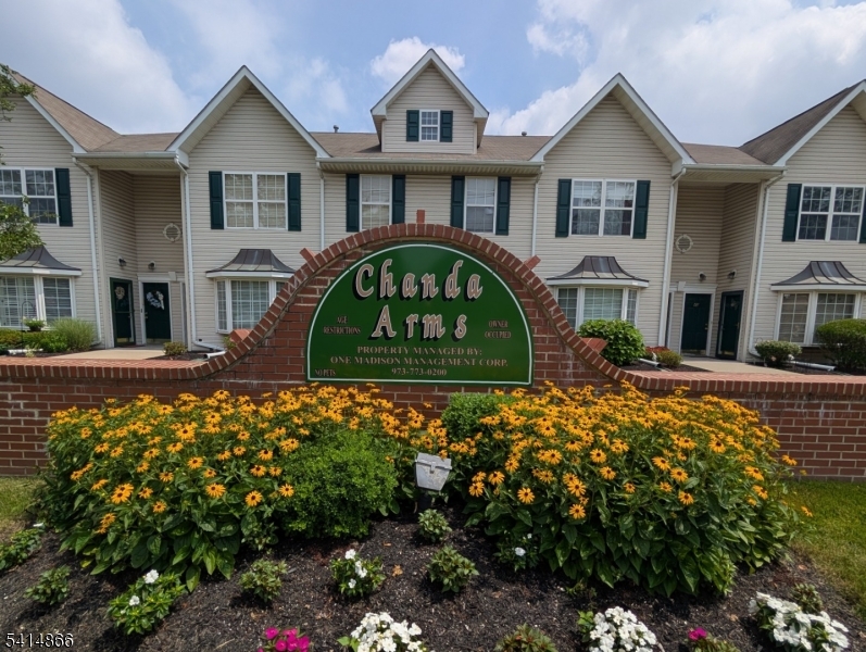 Chanda Arms - Residential