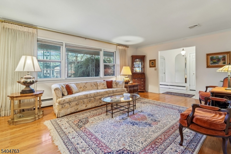 Broadlawn - Residential