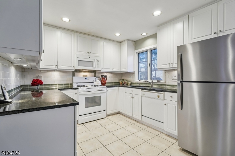 Broadlawn - Residential