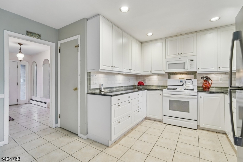 Broadlawn - Residential