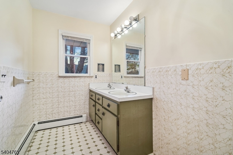 Broadlawn - Residential