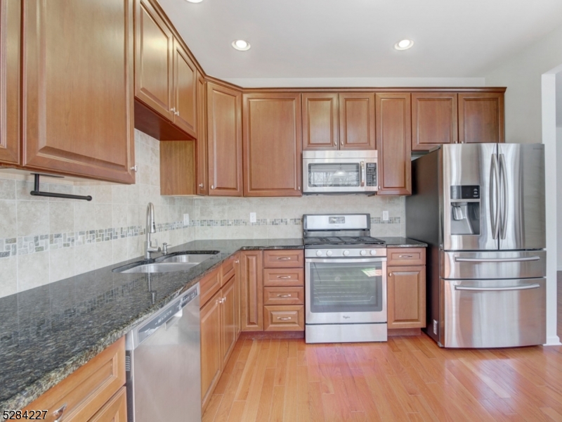 Morris Chase - Residential Lease