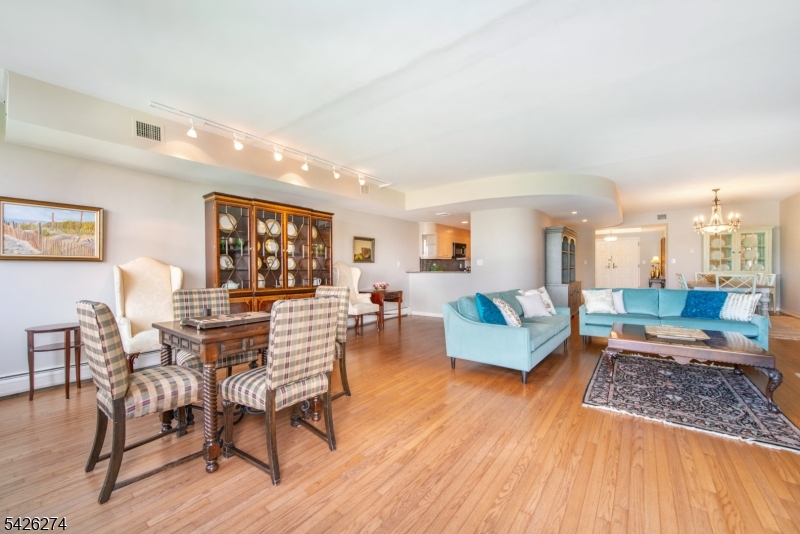 Breckenridge - Residential