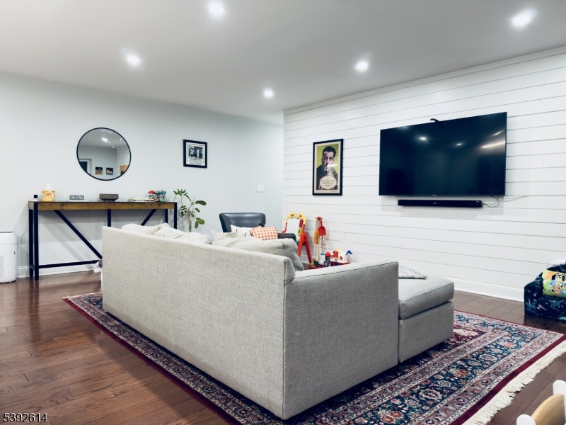 Foxwood - Residential Lease