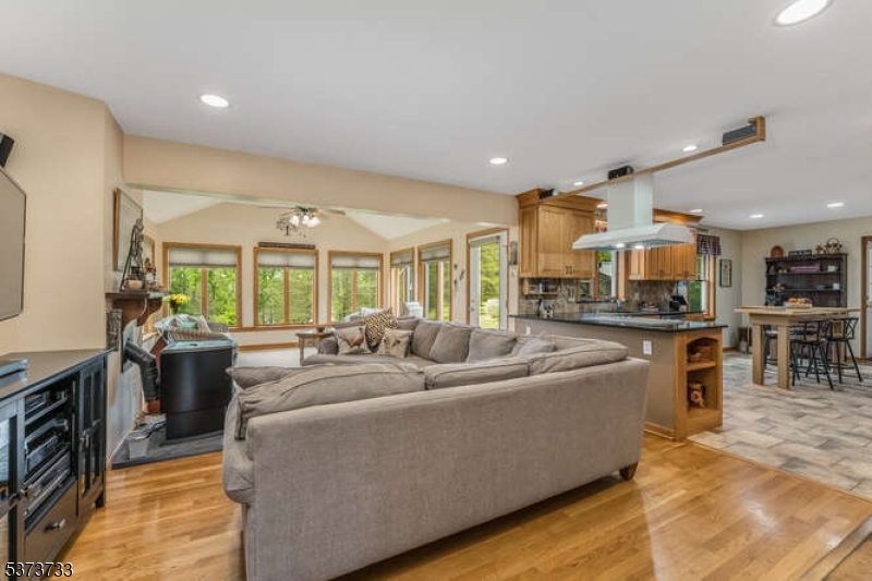 Countryside Lake - Residential