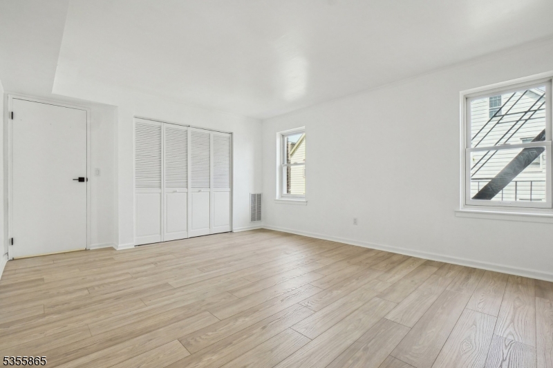 Botany Estates - Residential