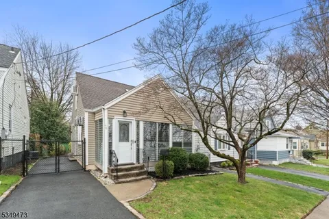 76 Martin St, Bloomfield Twp., NJ 07003 - MLS#: 3955498