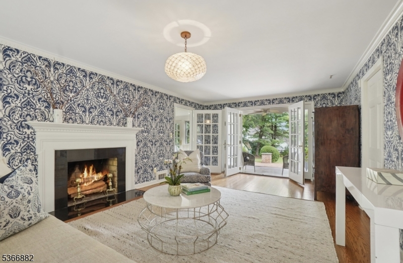 Hill Section - Residential