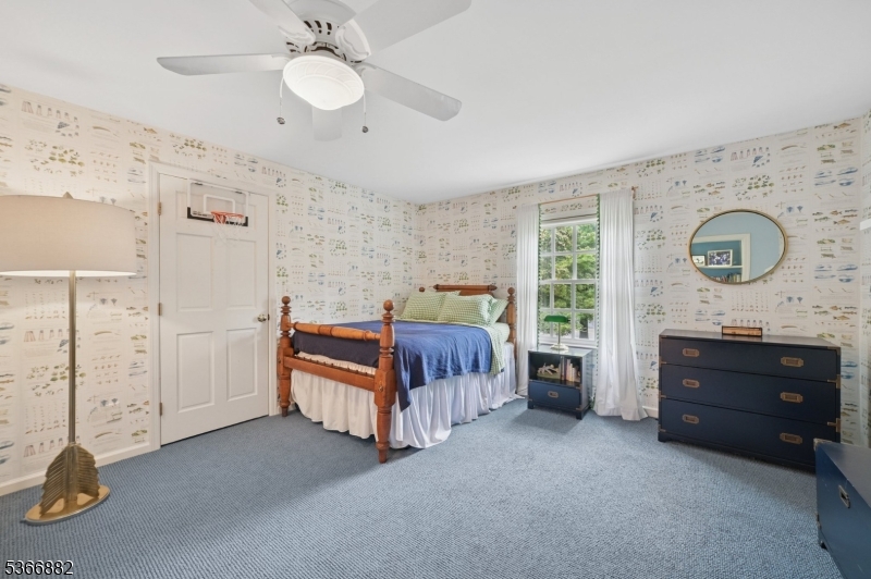 Hill Section - Residential