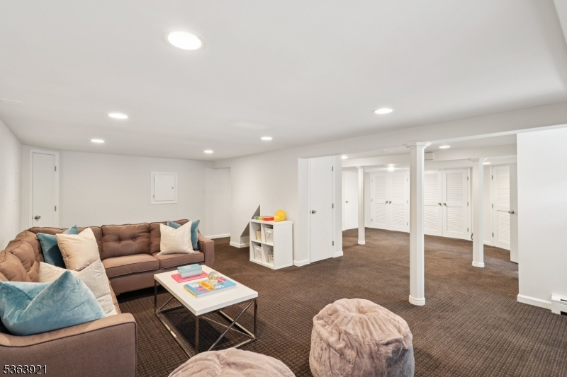 Farley Road - Residential