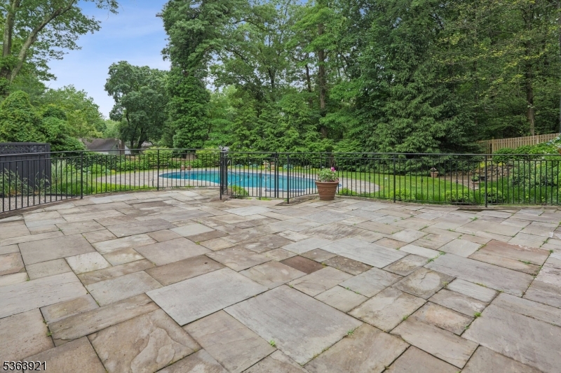 Farley Road - Residential