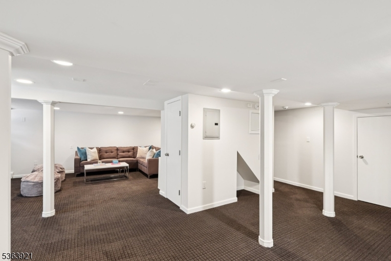 Farley Road - Residential