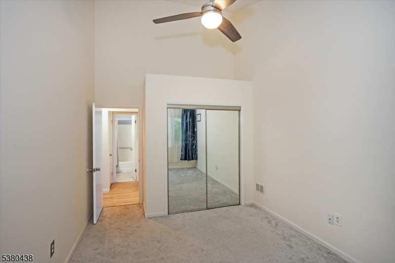 South Green I - Residential Lease