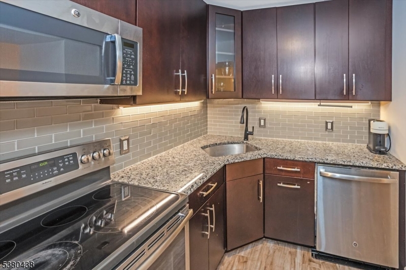 South Green I - Residential Lease