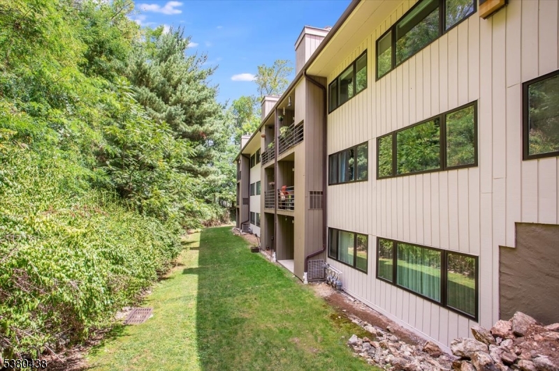 South Green I - Residential Lease