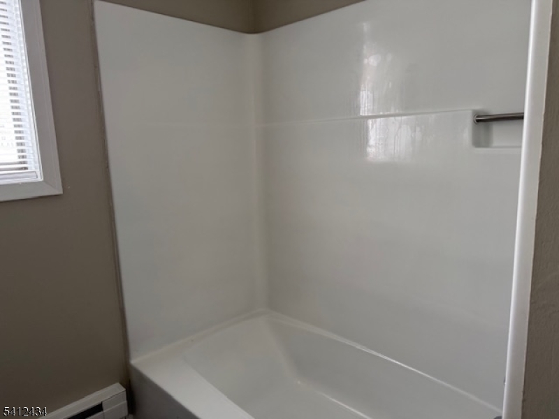 Carlton Village - Residential Lease