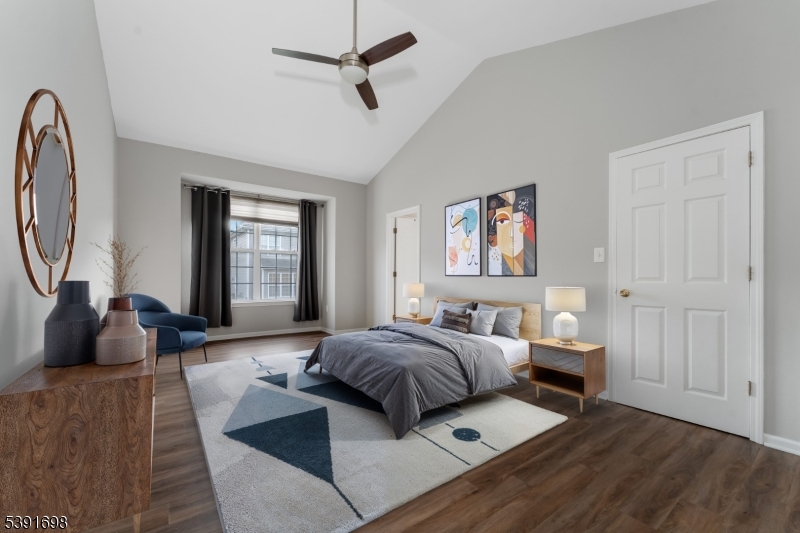 Carriage Gate - Residential