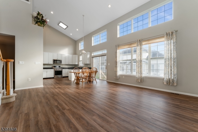 Carriage Gate - Residential