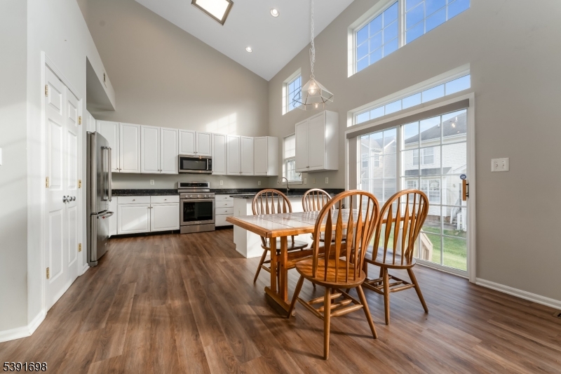 Carriage Gate - Residential