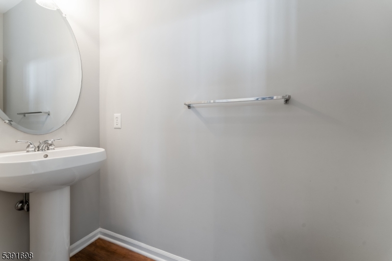 Carriage Gate - Residential