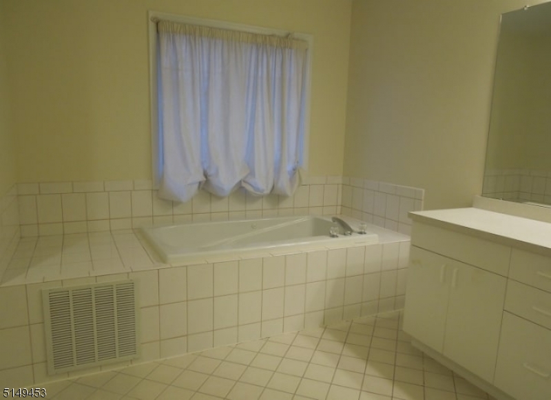 Changebridge - Residential Lease