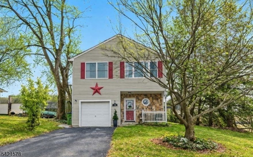 Please be advised that all Best and Final Offers are due Wednesday, April 29 at 3:00 PM. This house is everything you have been waiting for is right here. Located on a quiet cul-de-sac, this fully modernized home offers the perfect blend of privacy and commuter comfort. Just minutes from shopping, dining, and vibrant downtown Easton, PA, the site offers quick access to local transit; route 22, and I-78, making commuting to nearby New Jersey hubs or New York easy. Approximate commute times are Easton, PA (10 minutes), Phillipsburg, NJ (5 minutes), and NYC (about 1 hour and 15 minutes).  Inside, the home has hardwood floors, a brand new kitchen with stainless steel appliances, and three fully updated bathrooms. The flexible ground-floor plan is ideal for alternative living spaces or home office needs, complete with a full bath, an energy-efficient pellet stove, and walk-in access to the garden. Spacious bedrooms include a primary suite with an en-suite bathroom.  With neutral decor, updated fixtures throughout, and a location designed for easy daily traffic, this home offers comfort, efficiency, and accessibility in a unique package. As an added bonus, the property comes with a home warranty that covers plumbing, electrical systems, appliances, and heating and cooling systems, providing the next owner with additional peace of mind.