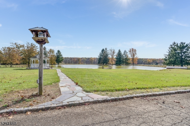 ROSEMONT - Residential