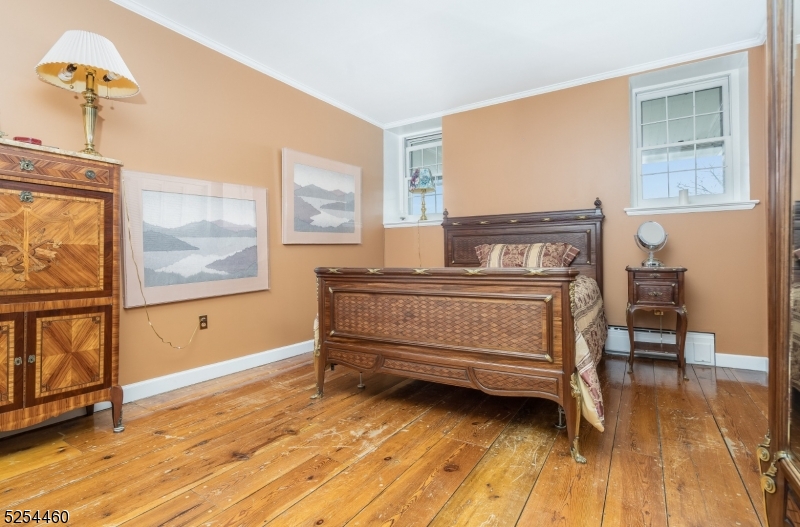 ROSEMONT - Residential