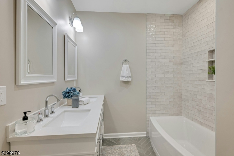 Brookside - Residential