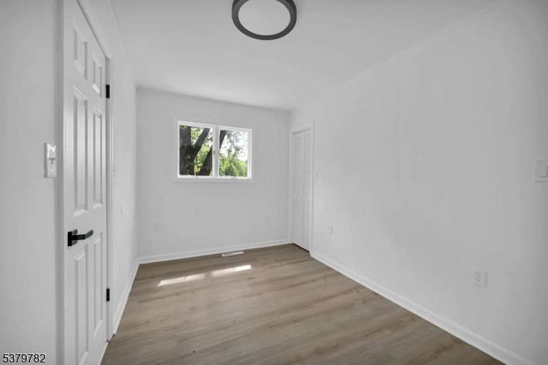 Crandon Lakes - Residential