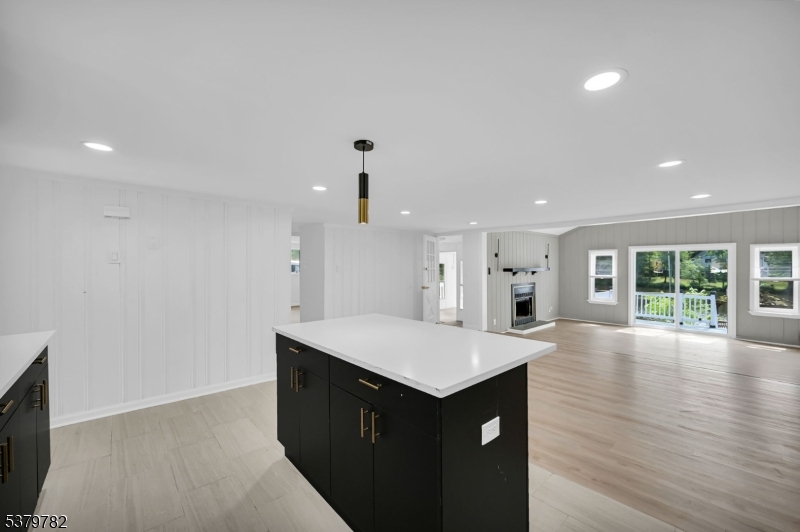 Crandon Lakes - Residential