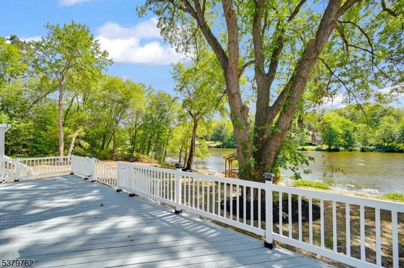 Crandon Lakes - Residential