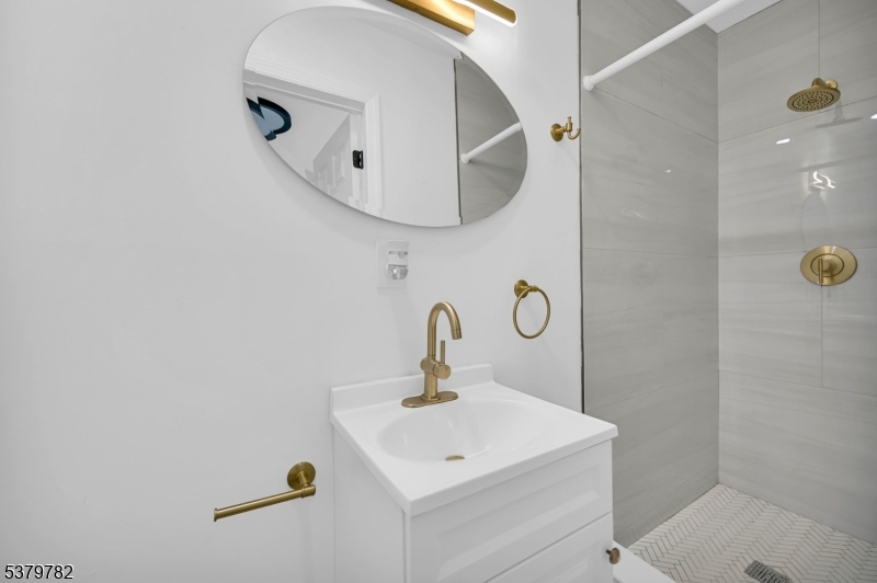 Crandon Lakes - Residential