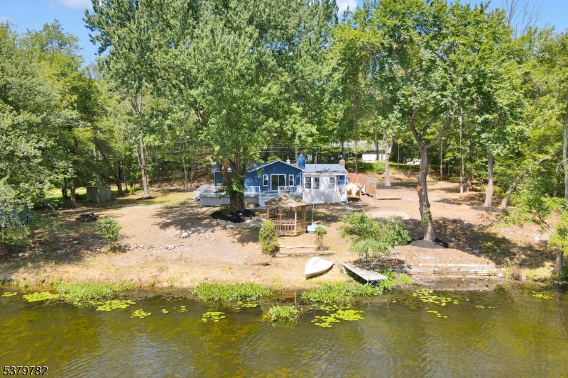 Crandon Lakes - Residential