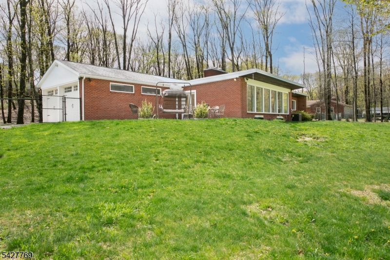 Puddingstone area - Residential