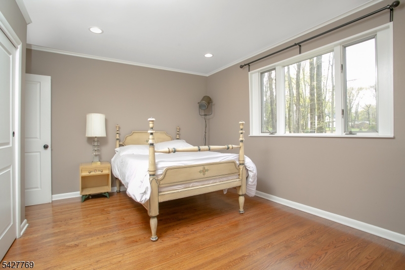 Puddingstone area - Residential