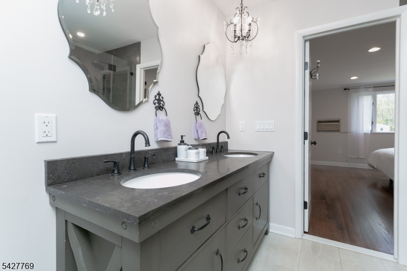Puddingstone area - Residential
