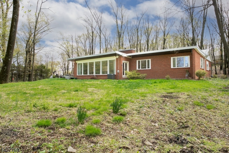 Puddingstone area - Residential