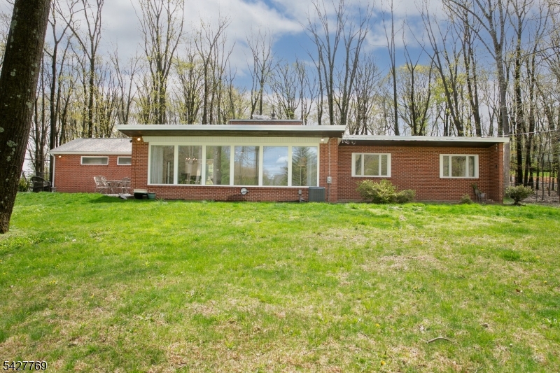 Puddingstone area - Residential
