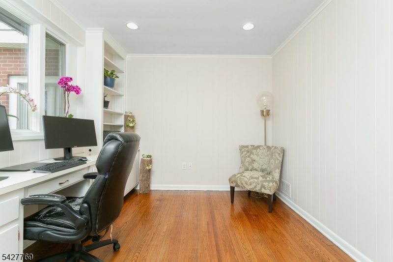 Puddingstone area - Residential